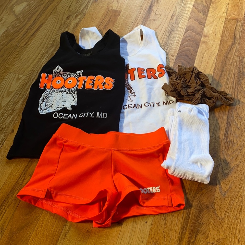 Original Hooters Oufit- Ocean City MD